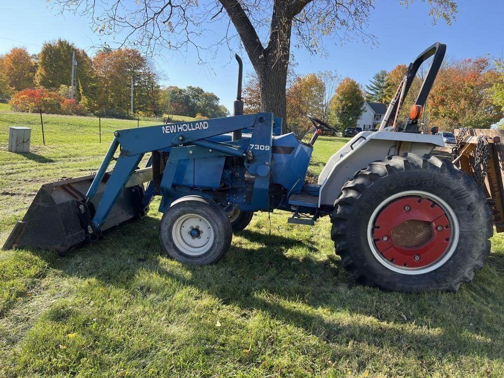 Main image New Holland 3415