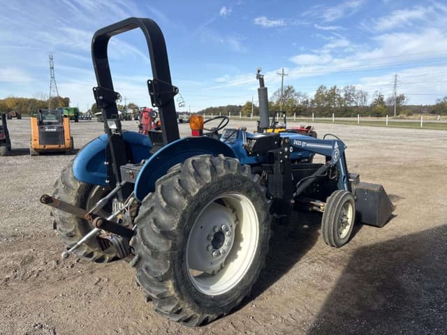 Image of New Holland 3430 equipment image 4