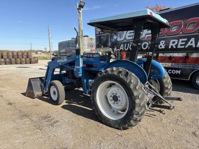 Image of New Holland 3430 equipment image 2