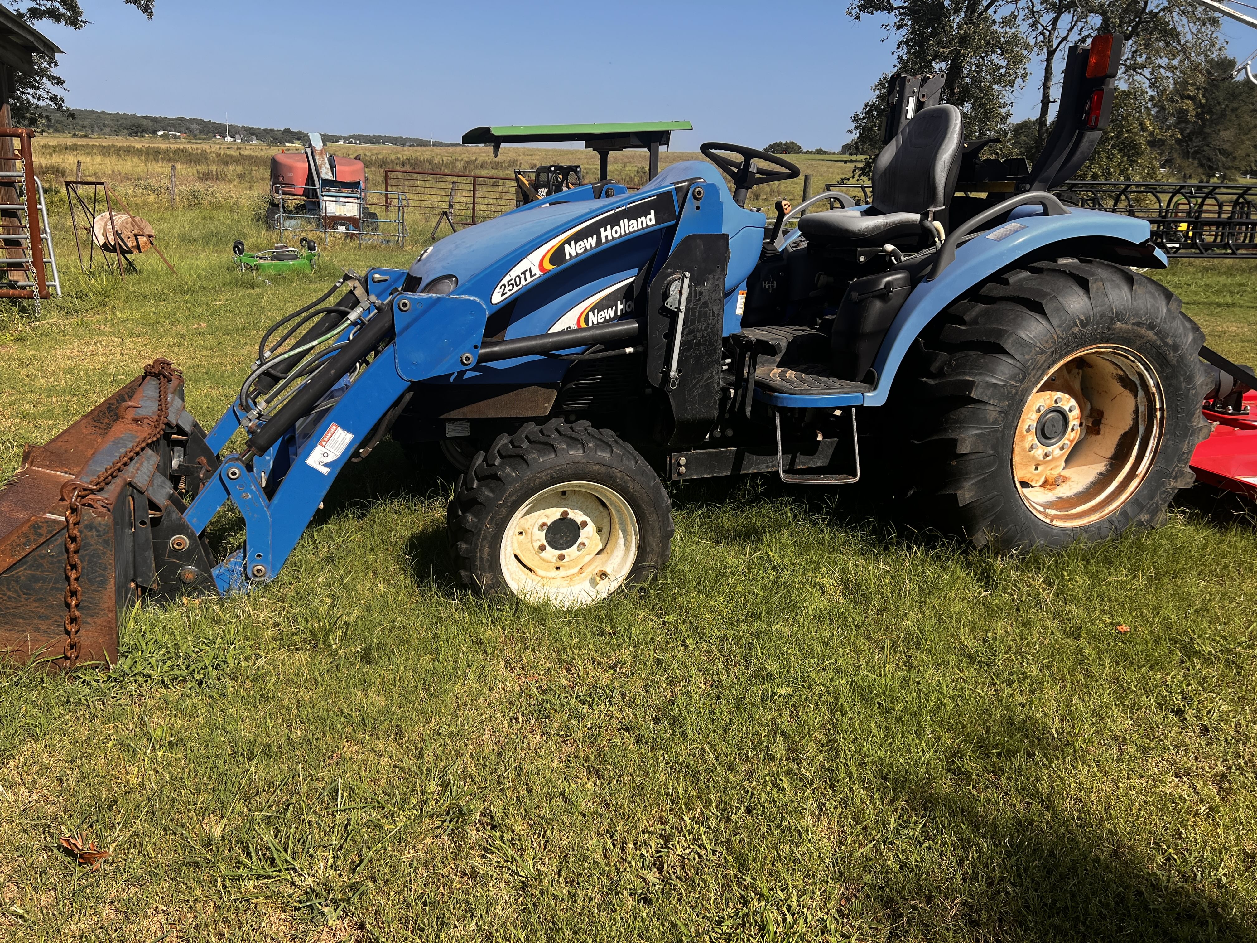 Main image New Holland TC35DA