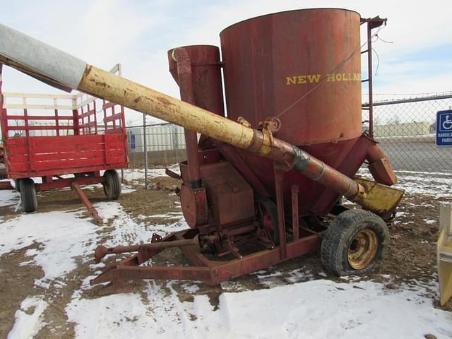 Image of New Holland 350 equipment image 4