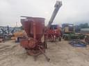 New Holland 352 Image