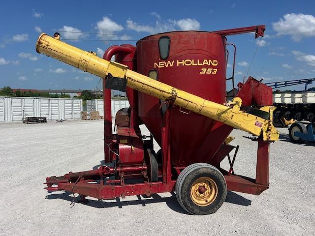 Image of New Holland 353 Primary image