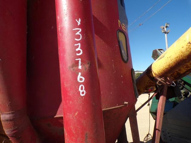 Image of New Holland 353 equipment image 1