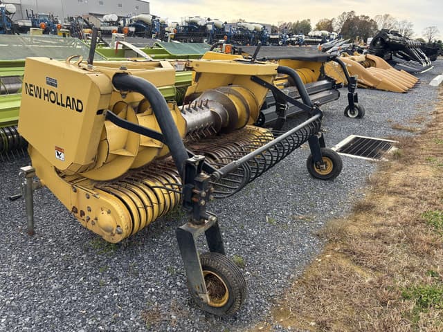 Image of New Holland 354 equipment image 1