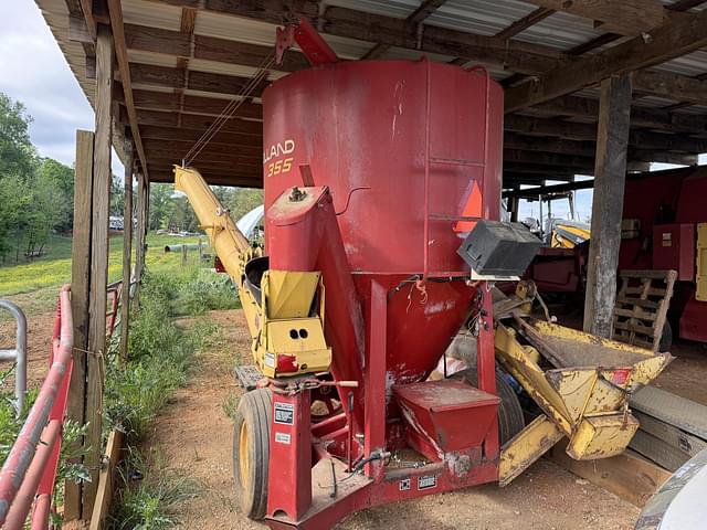 Image of New Holland 355 equipment image 2