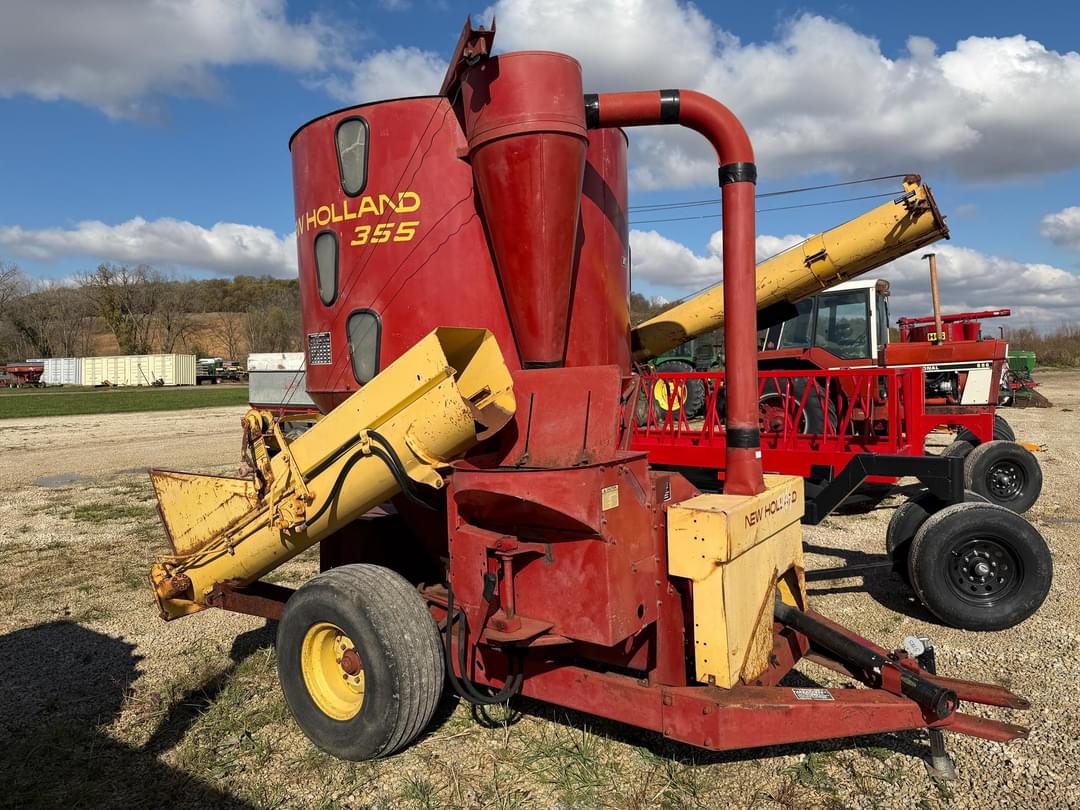Image of New Holland 355 Primary image