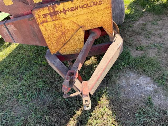 Image of New Holland 355 equipment image 2