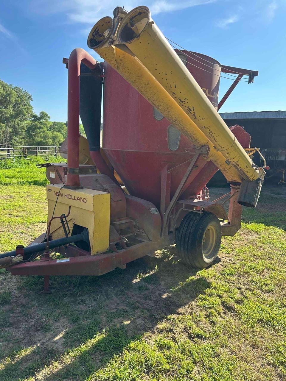 Image of New Holland 355 Primary image