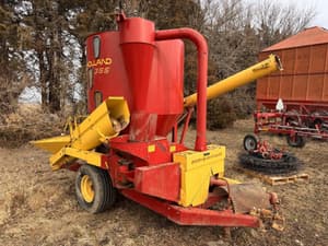 New Holland 355 Image