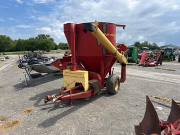 Main image New Holland 355