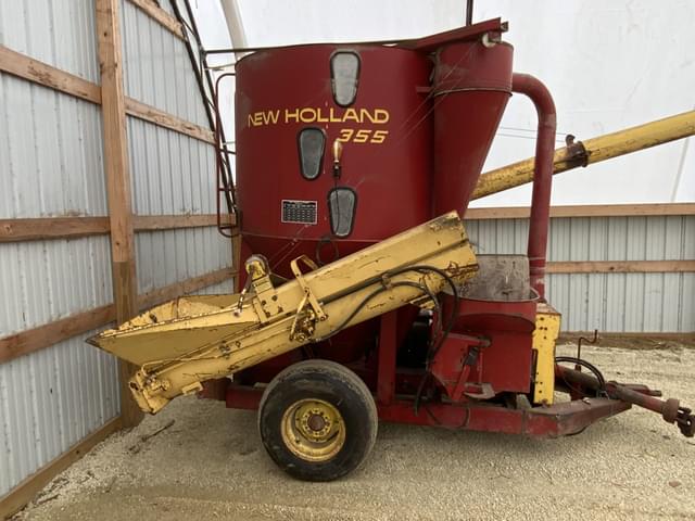 Image of New Holland 355 equipment image 1