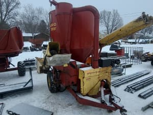 New Holland 355 Image