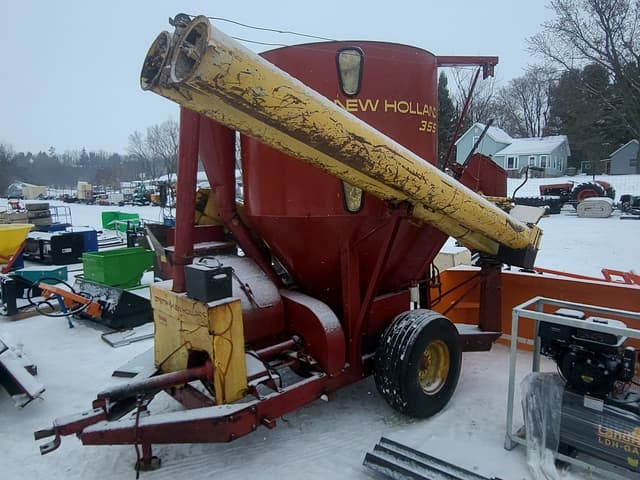 Image of New Holland 355 equipment image 1