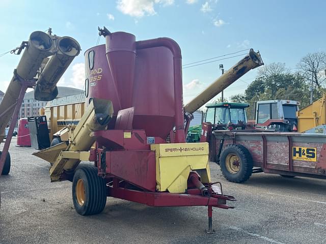 Image of New Holland 355 equipment image 1