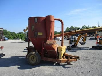 Main image New Holland 355