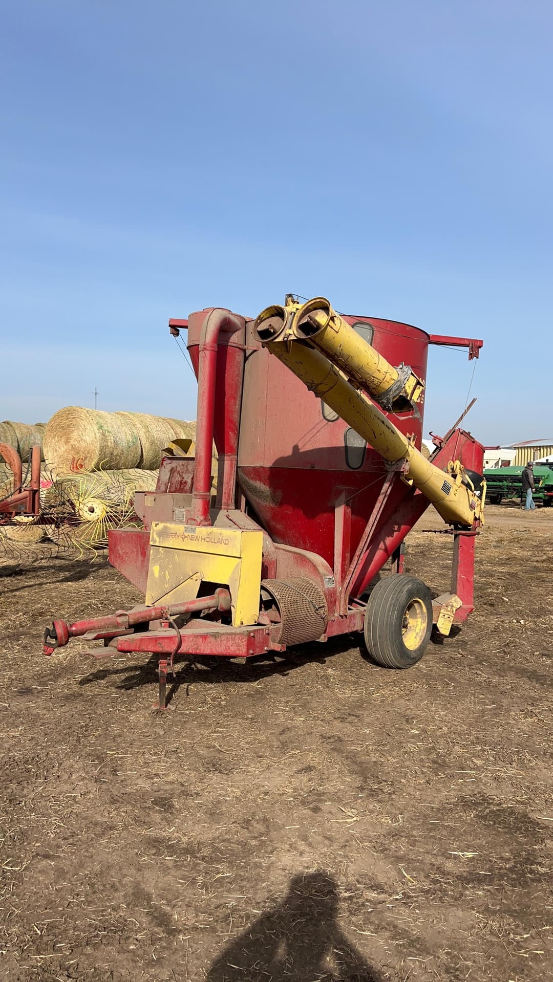 Image of New Holland 355 Primary image