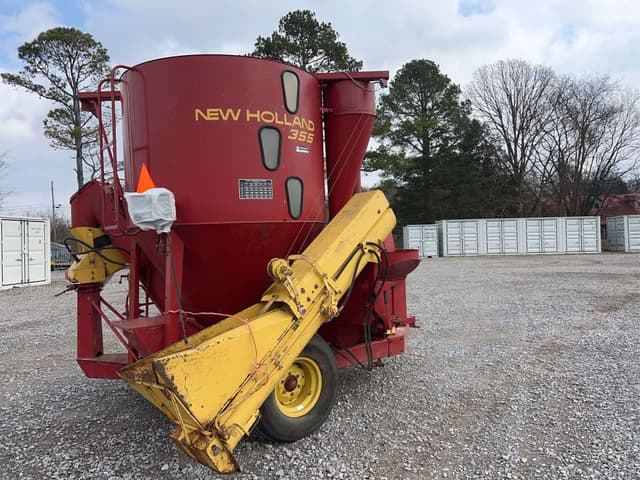 Image of New Holland 355 equipment image 3