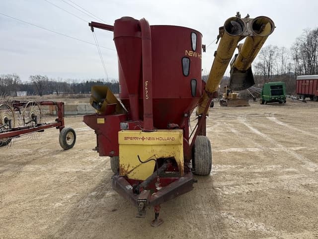 Image of New Holland 355 equipment image 1