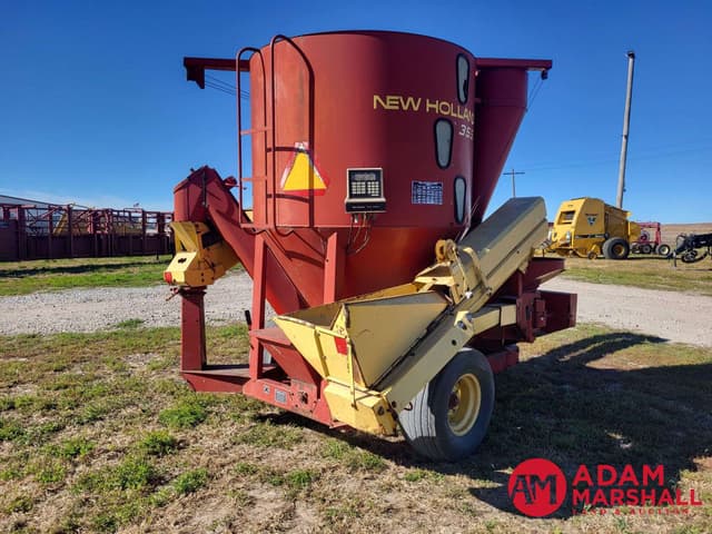 Image of New Holland 355 equipment image 2