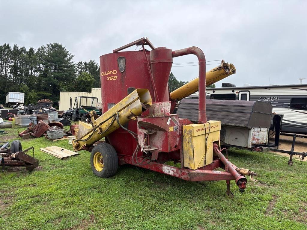 Image of New Holland 358 Primary image