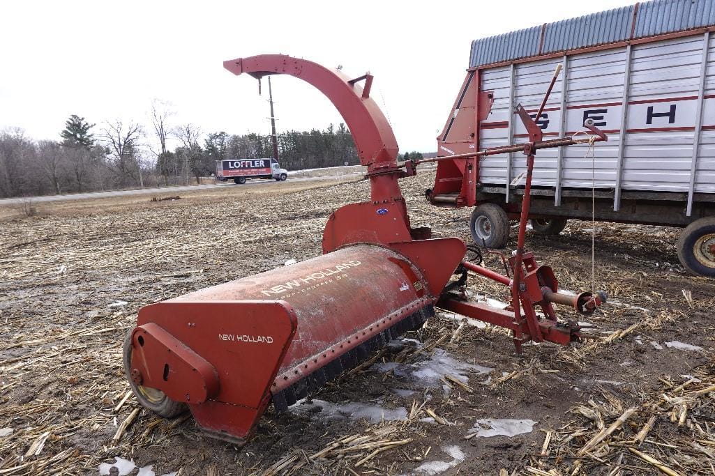 Main image New Holland 38