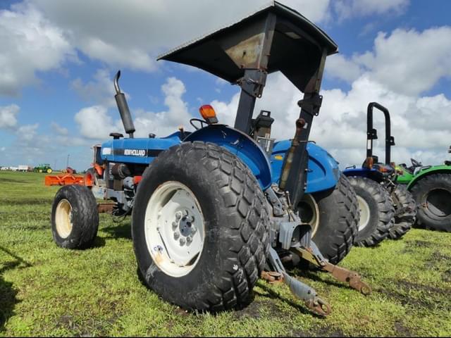 Image of New Holland 3930 equipment image 3