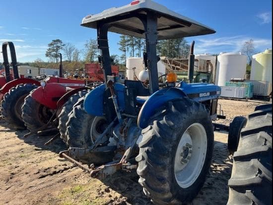 Image of New Holland 3930 equipment image 3