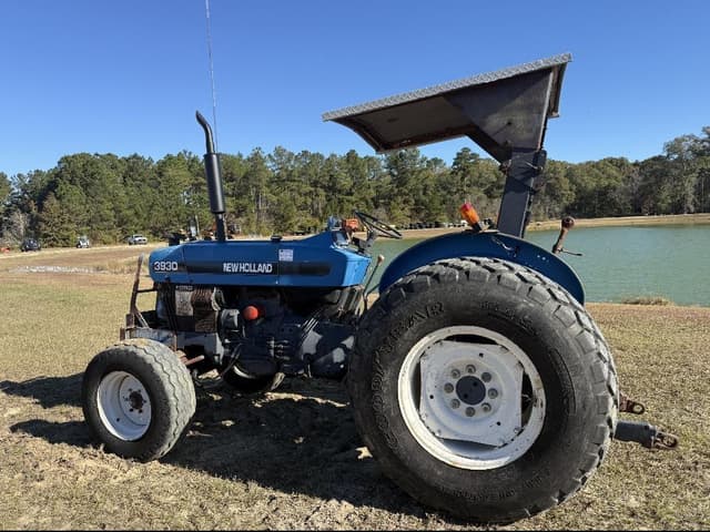 Image of New Holland 3930 equipment image 1