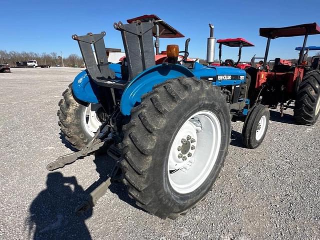 Image of New Holland 3930 equipment image 1