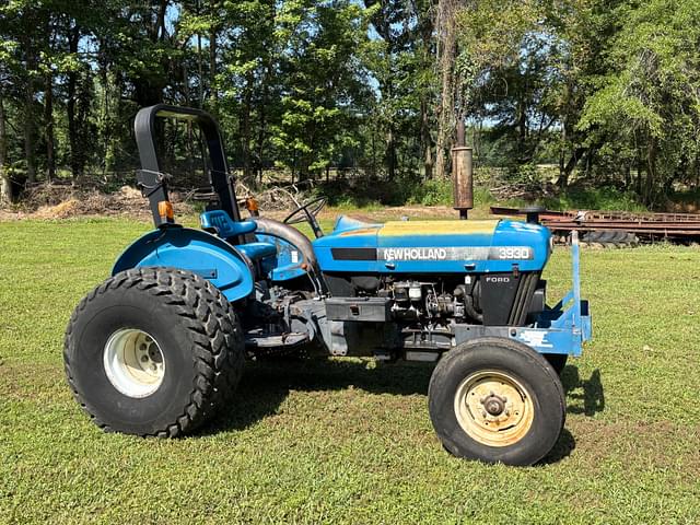 Image of New Holland 3930 equipment image 3