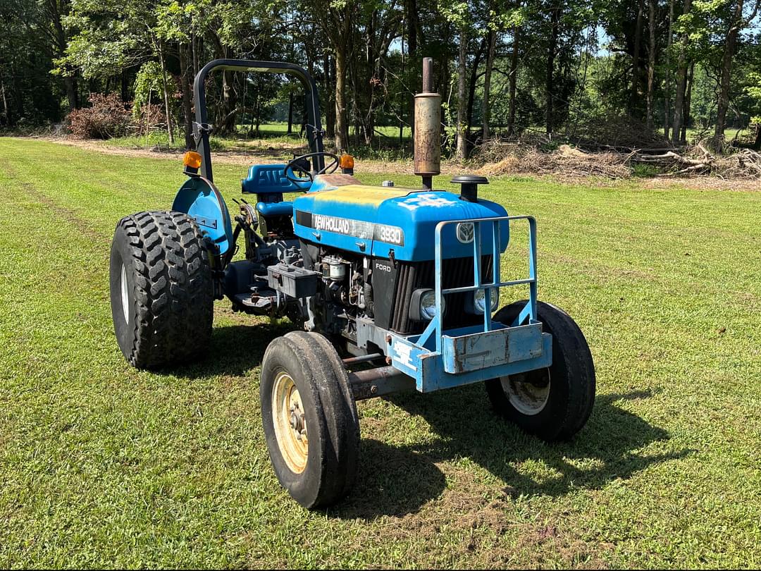 Image of New Holland 3930 Primary image