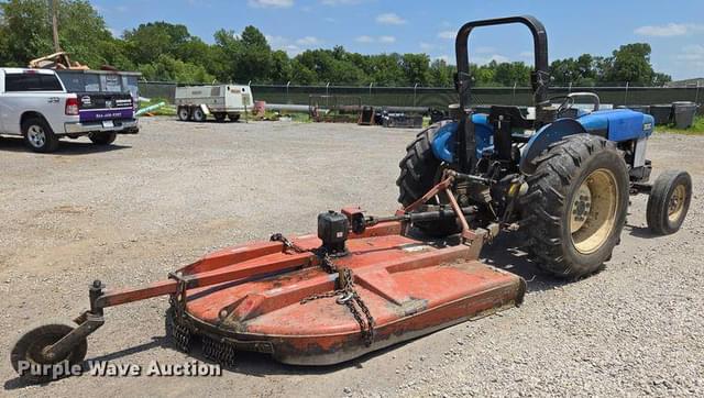 Image of New Holland 3930 equipment image 4