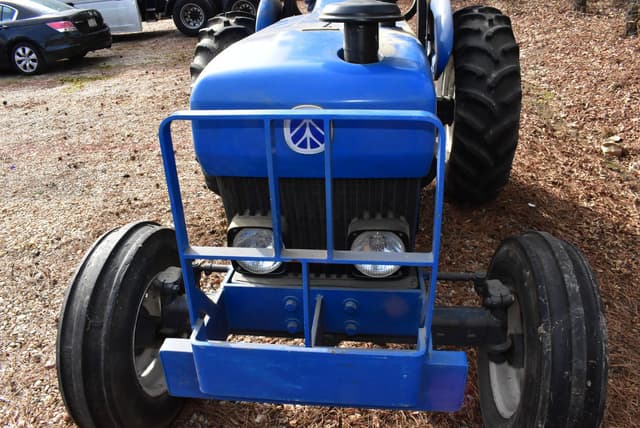 Image of New Holland 3930 equipment image 3