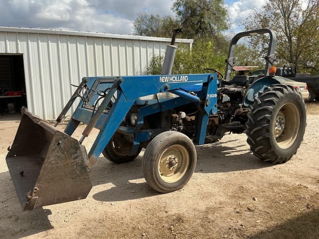 Image of New Holland 3930 equipment image 4