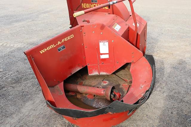 Image of New Holland 40 equipment image 4