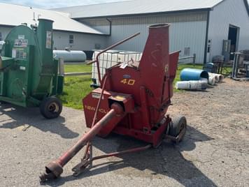 Main image New Holland 40