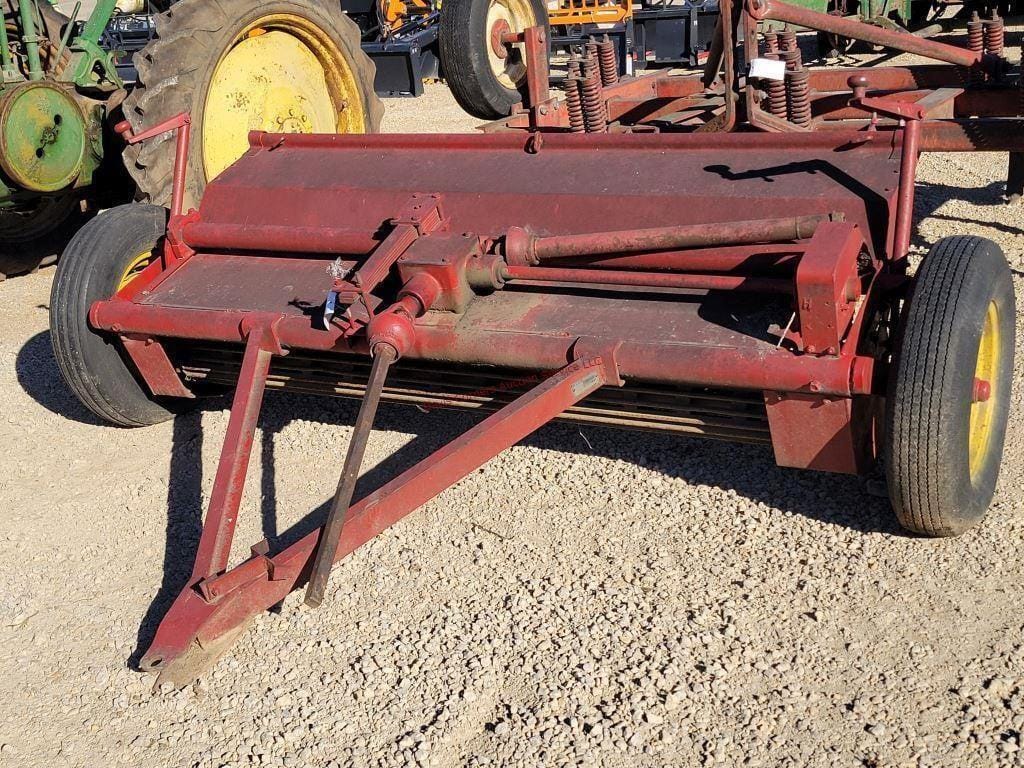 New Holland 401 Equipment Image0