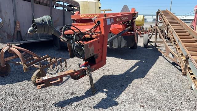 Image of New Holland 411 equipment image 2
