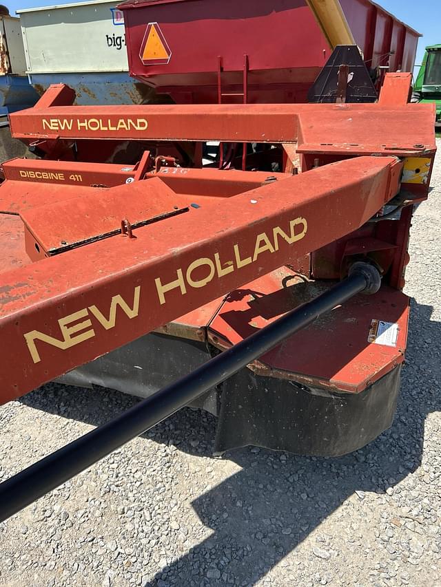 Image of New Holland 411 equipment image 2