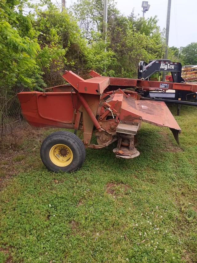 Image of New Holland 411 equipment image 3