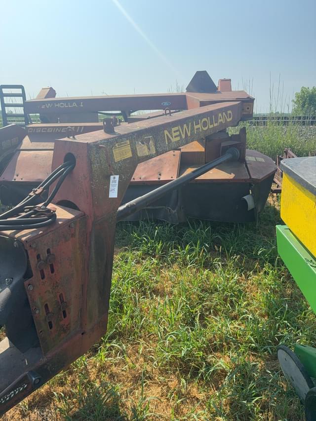 Image of New Holland 411 equipment image 1
