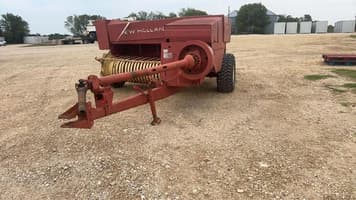 Main image New Holland 425