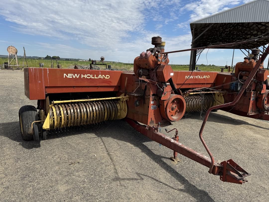 Image of New Holland 430 Primary image