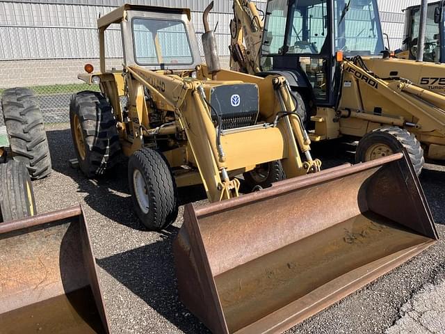 Image of New Holland 445D equipment image 1