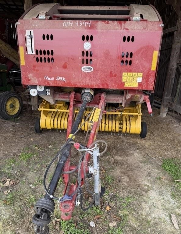 New Holland RB450 Equipment Image0