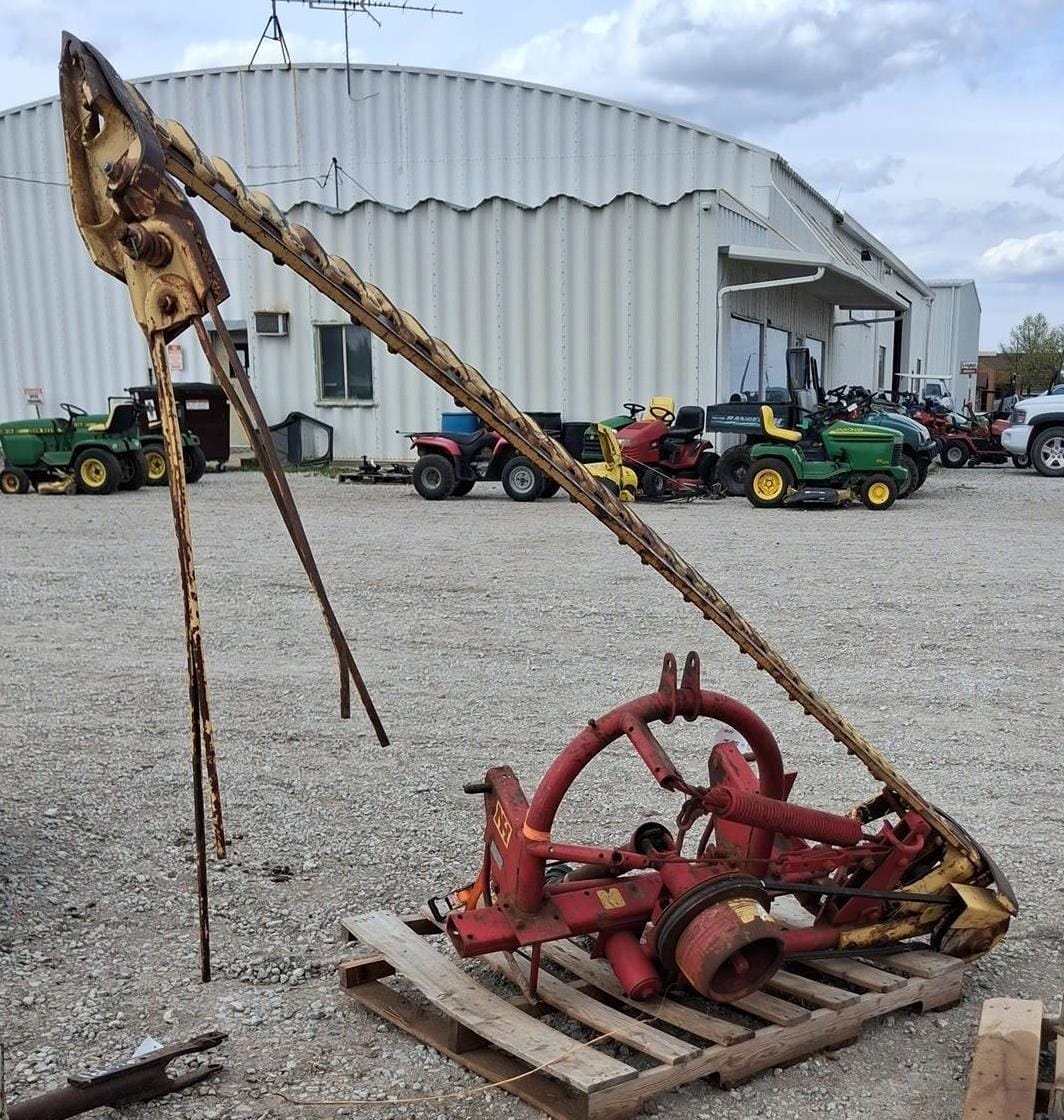 New Holland 450 Equipment Image0