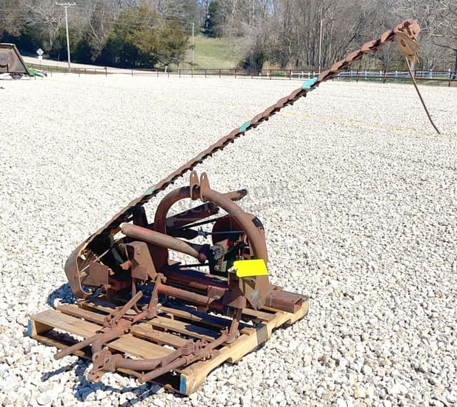 Image of New Holland 450 equipment image 1