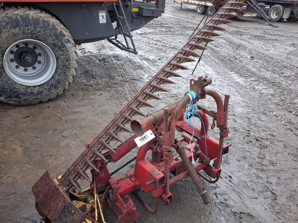 New Holland 450 Equipment Image0