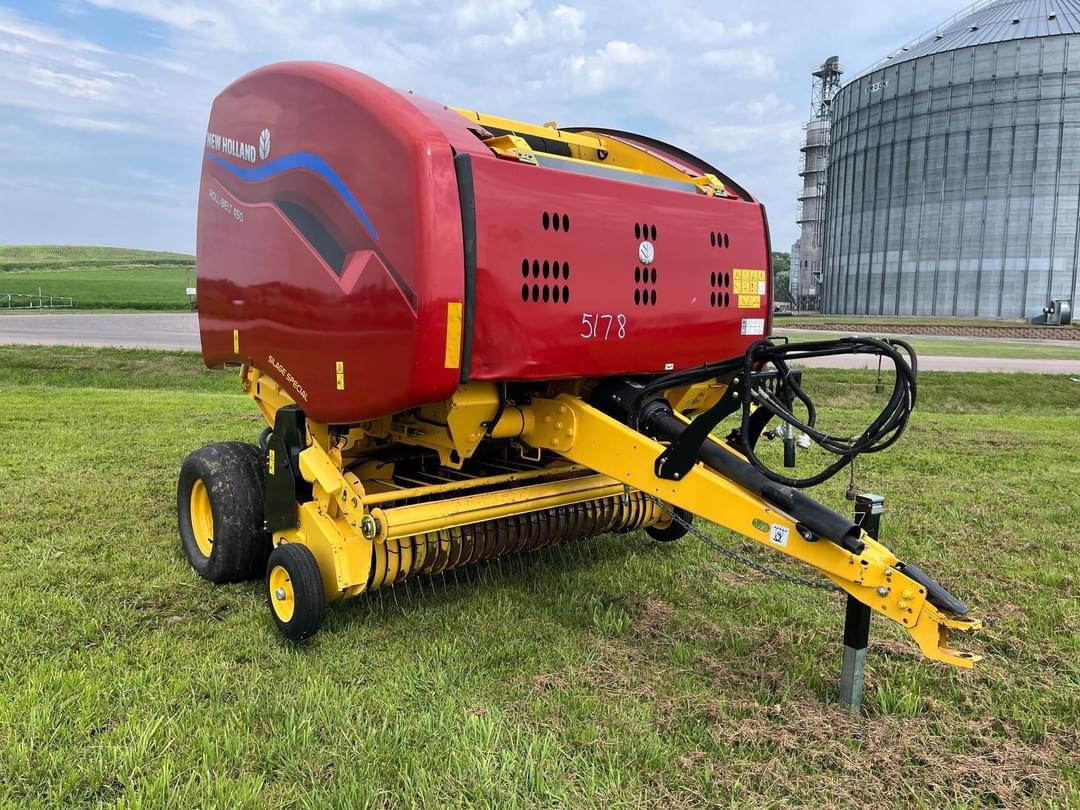 Image of New Holland RB450 Primary image
